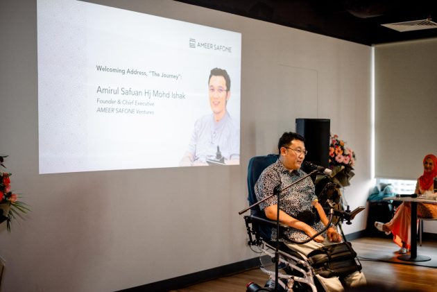 Amirul Safuan Bangkit Dengan Minyak Wangi ‘Ameer Safone’, Dua Tahun Pernah Terlantar Di Hospital & Berstatus OKU Bukan Penghalang